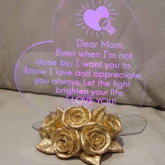 Sweet Gifts for Mom, Multi Color Change LED Cake Topper Heart Shaped LED Stuff - Picture 4 of 6